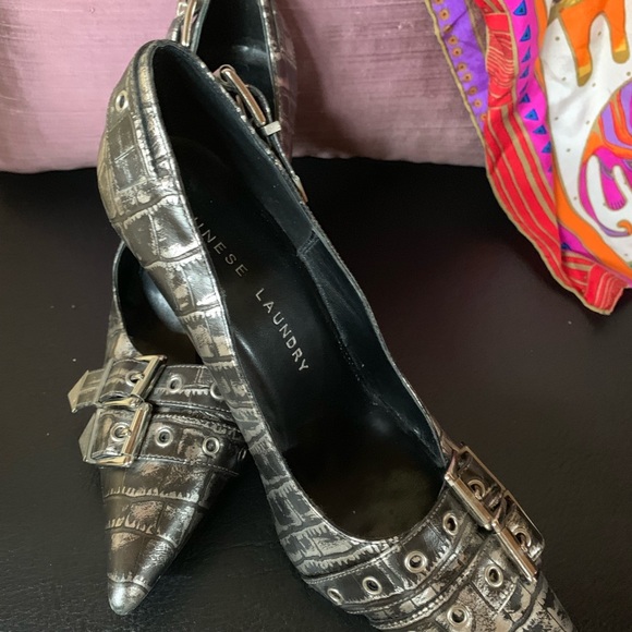 Pumps - Picture 6 of 6